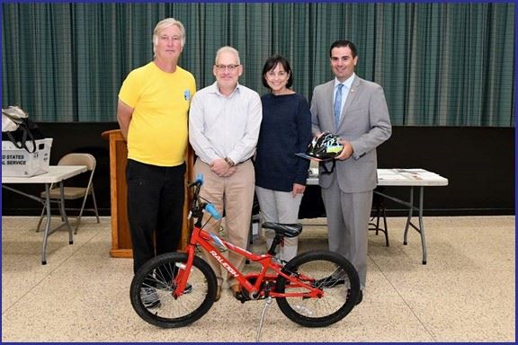 LEGISLATOR FERRETTI HOLDS BICYCLE SAFETY EVENT