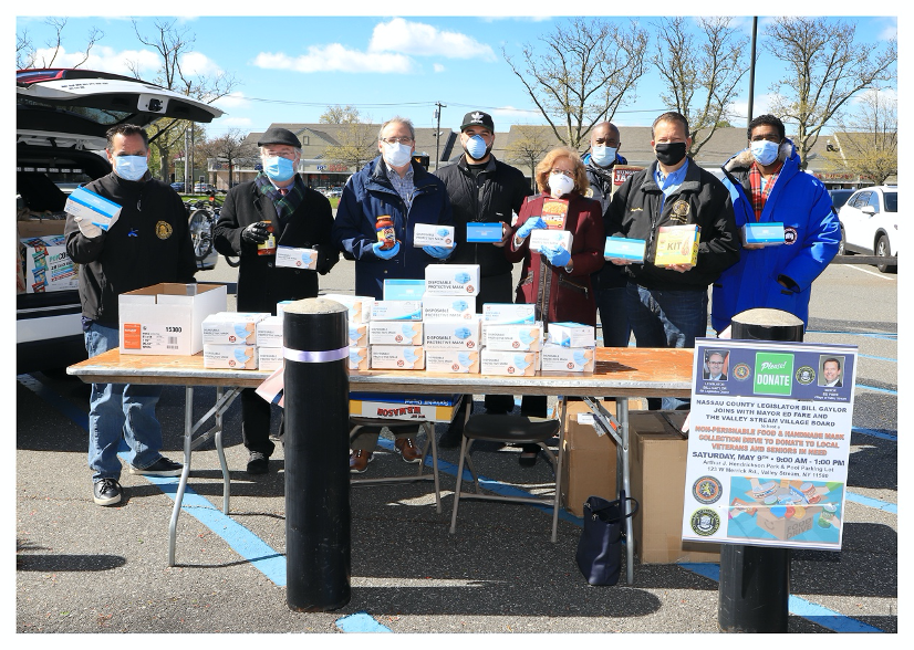 LEGISLATOR GAYLOR HOSTS FOOD AND MASK DRIVE IN VALLEY STREAM FOR SENIORS AND VETERANS