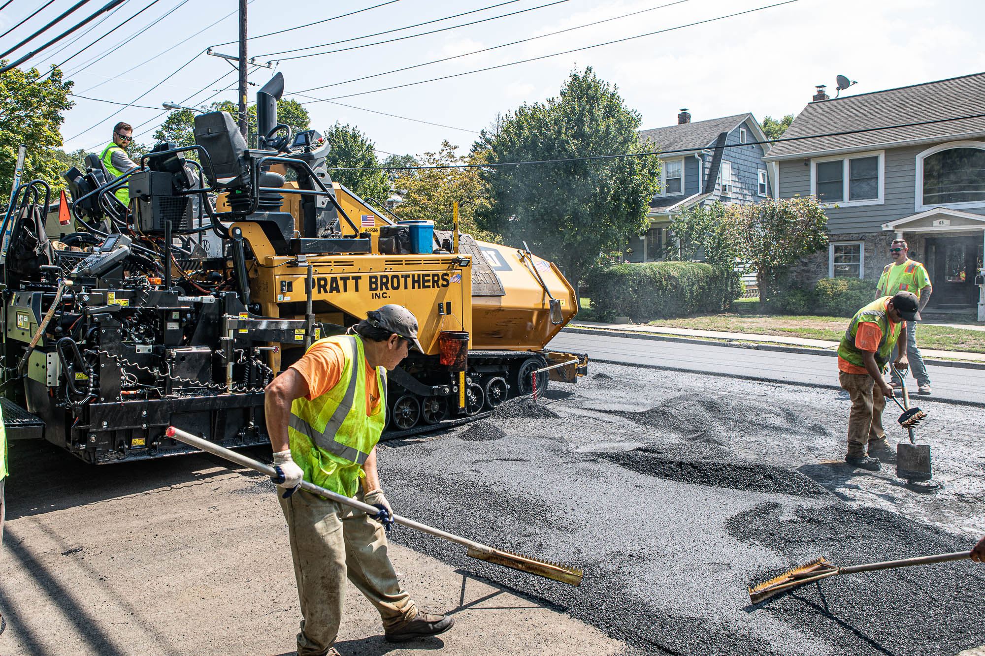 DeRiggi Whitton - Glenwood Landing repaving